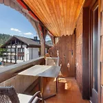 Gaestehaus Loewen בית הארחה שרמברג
