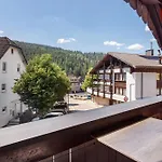 Gaestehaus Loewen Konukevi