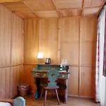 Gaestehaus Loewen שרמברג