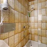 Konukevi Gaestehaus Loewen 3*