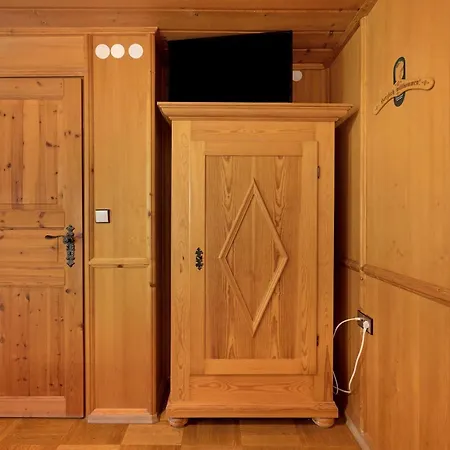 Gaestehaus Loewen 3* Шрамберг