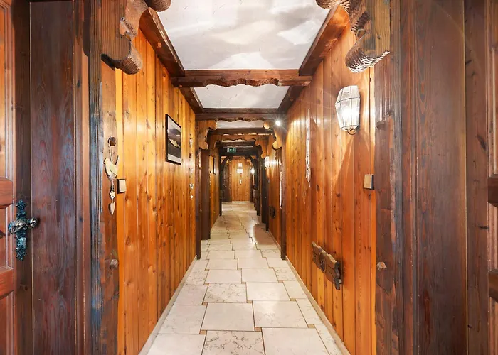 Gaestehaus Loewen 3* شرامبرغ